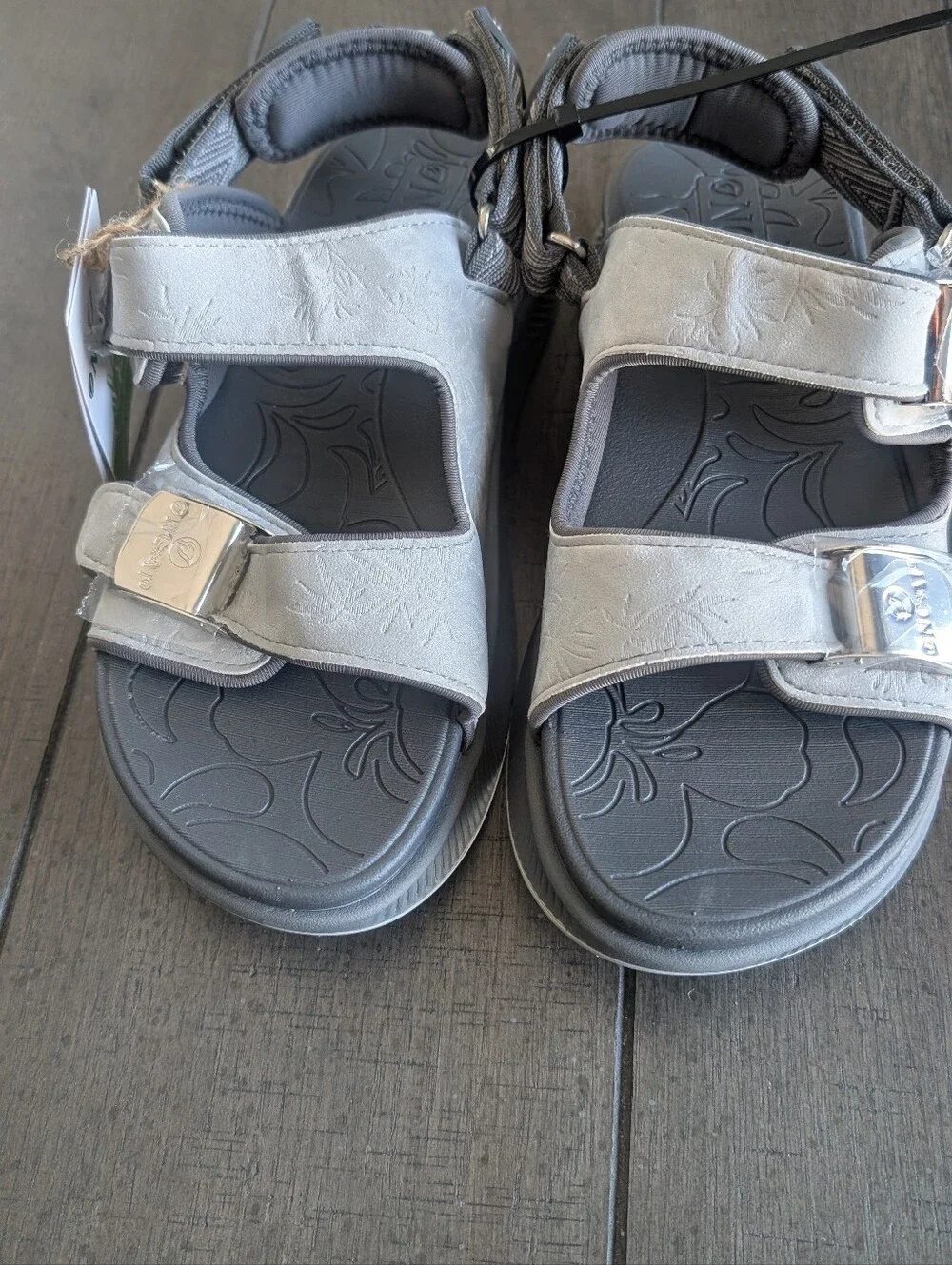 Women's Gray Adjustable Sandals - Comfort Straps